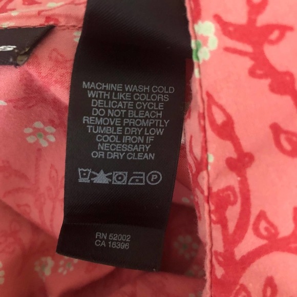 DKNY Jeans Women's Size Medium Floral Snap Front Shirt Pink - Picture 8 of 9